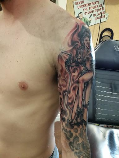 Tattoo Shop «Requa Ink», reviews and photos, 640 W Republic Rd #120, Springfield, MO 65807, USA