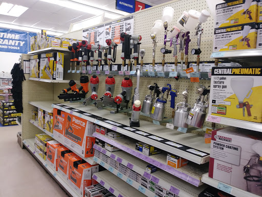 Hardware Store «Harbor Freight Tools», reviews and photos, 7089 S Orange Blossom Trail, Orlando, FL 32809, USA
