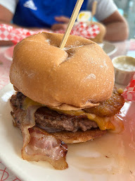 Photo n°79 de Holly's Diner à Langueux ()