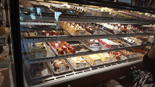 Shopping Mall «Westgate Centre», reviews and photos, 12320 Olive Blvd, Creve Coeur, MO 63141, USA