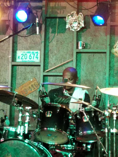 Live Music Venue «B&B Backyard», reviews and photos, 2134 N Kansas Ave, Topeka, KS 66608, USA