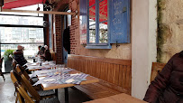 Atmosphère du Restaurant La Maison Bleue à Honfleur - n°12