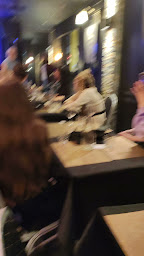Photo n°19 de Restaurant-Spectacle DU COQ À L'ÂME à Saint-Mitre-les-Remparts ()