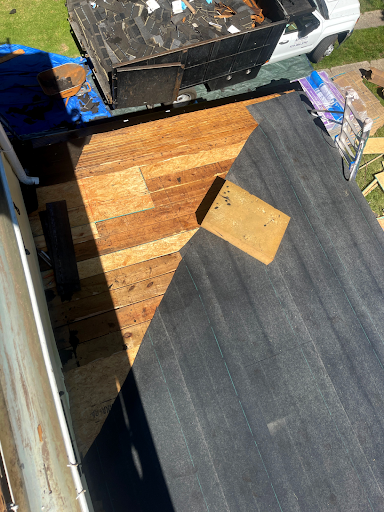 Roofing Contractor «Artisan Quality Roofing», reviews and photos, 1600 Olive Chapel Rd suite 144, Apex, NC 27502, USA