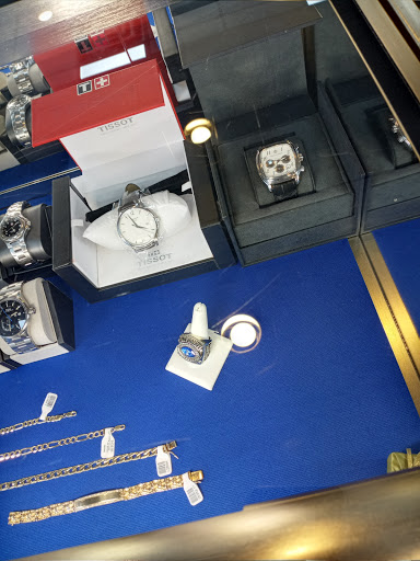 Pawn Shop «Silver Dollar Pawn», reviews and photos, 11680 Alpharetta Hwy #100, Roswell, GA 30076, USA