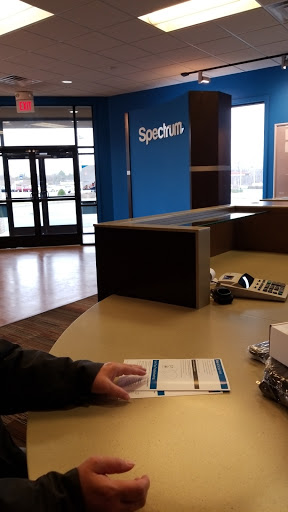 Internet Service Provider «Time Warner Cable», reviews and photos, 1525 Marie Dr, Hopkinsville, KY 42240, USA