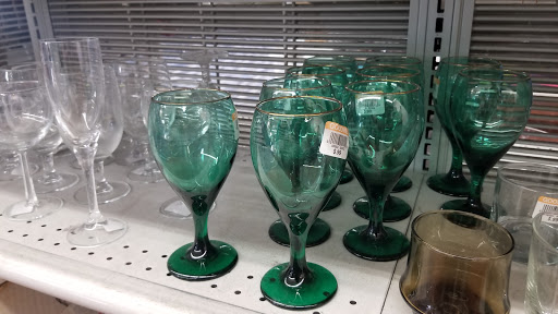 Thrift Store «Goodwill Store», reviews and photos, 3270 29th St SE, Kentwood, MI 49508, USA