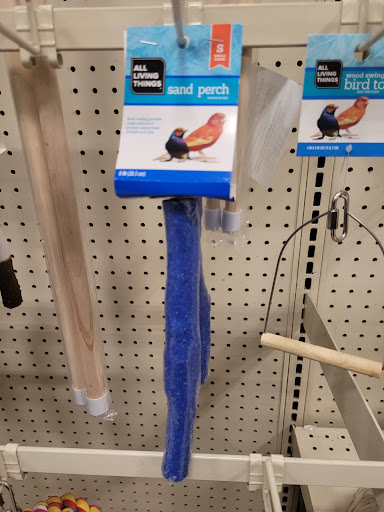 Pet Supply Store «PetSmart», reviews and photos, 1403 E Washington Ave, Union Gap, WA 98903, USA