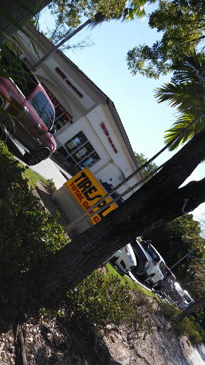 Tire Shop «Tires Plus», reviews and photos, 14411 Biscayne Blvd, North Miami Beach, FL 33181, USA