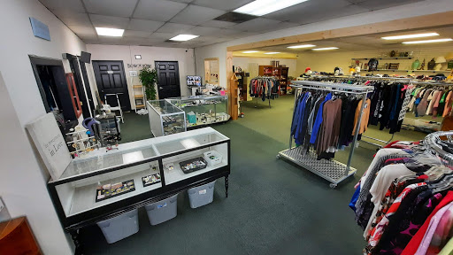 Thrift Store «Nifty Thrifty Thrift Shop», reviews and photos, 3722 Carolina Beach Rd e, Wilmington, NC 28412, USA