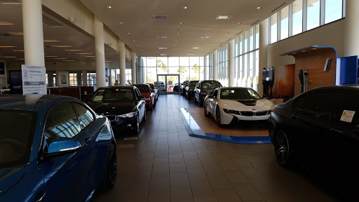 BMW Dealer «BMW of Henderson», reviews and photos, 261 Auto Mall Dr, Henderson, NV 89014, USA