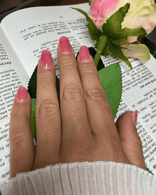 Des ongles et du style 42 à Saint-Romain-le-Puy