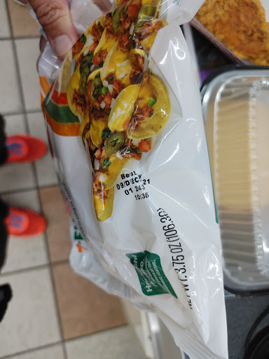 Convenience Store «7-Eleven», reviews and photos, 99-49 Horace Harding Expy, Corona, NY 11368, USA