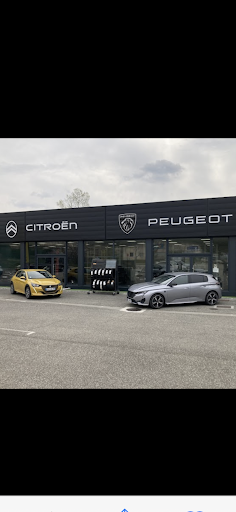 Photo 3 - Albert Automobile