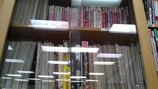 Book Store «Half Price Books», reviews and photos, 770 E Road to Six Flags St, Arlington, TX 76011, USA