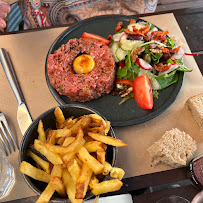Steak tartare du Restaurant français Bistrot de Marcel à Mont-de-Marsan - n°1