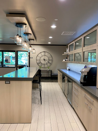 Real Estate Agency «Re/Max Integrity, Eugene Oregon», reviews and photos, 4710 Village Plaza Loop #200, Eugene, OR 97401, USA