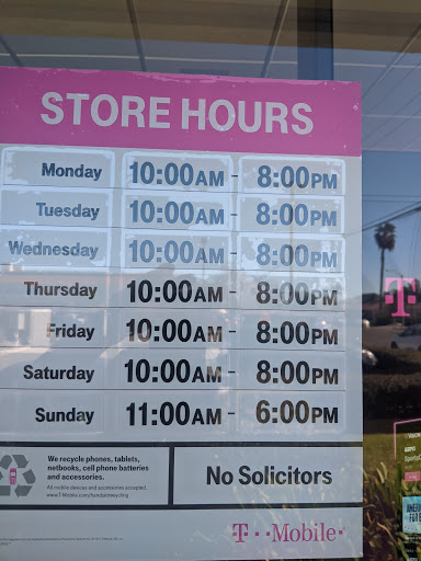 Cell Phone Store «T-Mobile», reviews and photos, 1192 E Imperial Hwy, Placentia, CA 92870, USA
