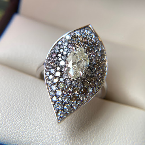 Jewelry Store «PERSONA JEWELRY», reviews and photos, 62 Charles St, Boston, MA 02114, USA