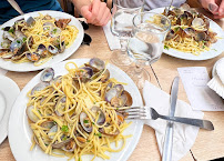 Spaghetti alle vongole du Restaurant italien Mangiamo-Italiano - Les italiens du marché à Paris - n°4