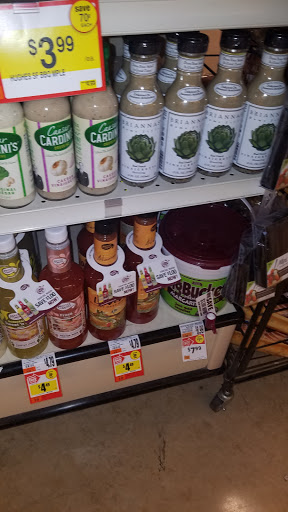 Grocery Store «Giant Food Stores», reviews and photos, 50 Wynnewood Rd, Wynnewood, PA 19096, USA