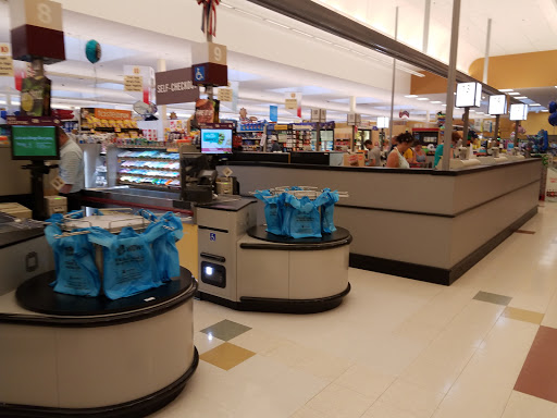 Grocery Store «Stop & Shop», reviews and photos, 2020 Norwich-New London Turnpike, Montville, CT 06353, USA