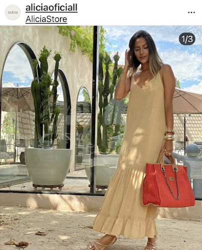 Alícia - Loja de roupa