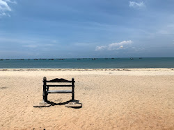 Foto von Pesalai Beach mit sehr sauber Sauberkeitsgrad
