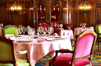 Atmosphère du Restaurant gastronomique Le Chantecler à Nice - n°17