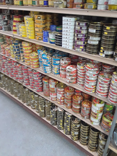 Grocery Store «Good Neighbor Store», reviews and photos, 4107 SE 82nd Ave, Portland, OR 97266, USA