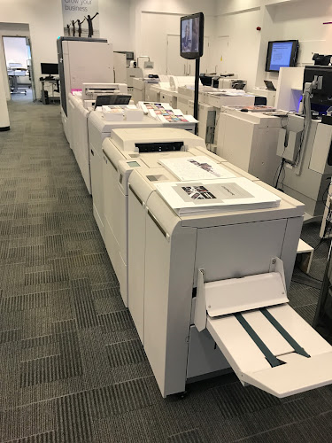 Opinii despre MNA Group Kft. în Budapest - Nyomda