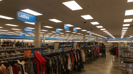 Clothing Store «Ross Dress for Less», reviews and photos, 1316 Butterfield Rd, Downers Grove, IL 60515, USA