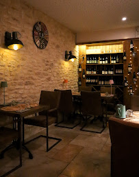 Atmosphère du Restaurant l'Estanquet Di Font à Pernes-les-Fontaines - n°9