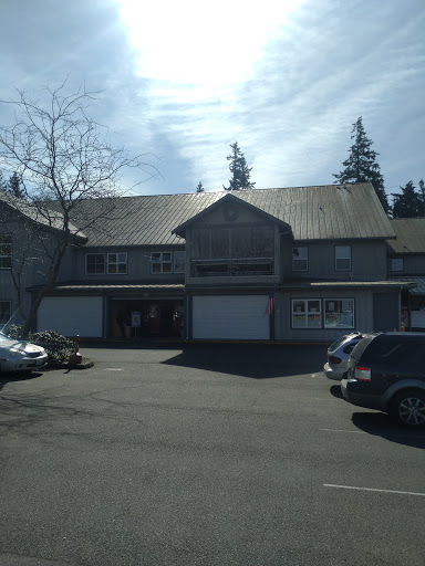 Thrift Store «Senior Thrift - Benefitting Island Senior Resources», reviews and photos, 5518 Woodard Ave, Freeland, WA 98249, USA