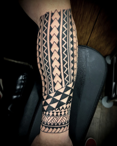 Tattoo Shop «Ink Addiction», reviews and photos, 2028 E Oakland Park Blvd, Fort Lauderdale, FL 33306, USA