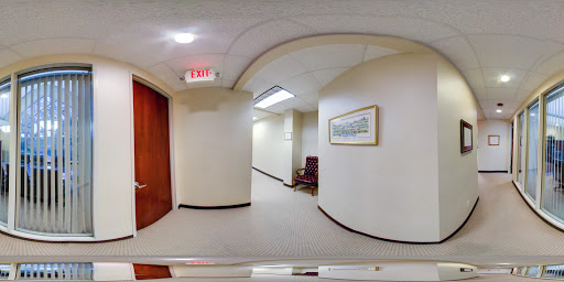 Personal Injury Attorney «Younce, Vtipil, Baznik & Banks, P.A», reviews and photos