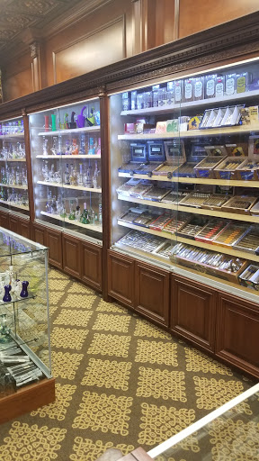 Tobacco Shop «Smokers Planet», reviews and photos, 1495 W 14 Mile Rd, Madison Heights, MI 48071, USA