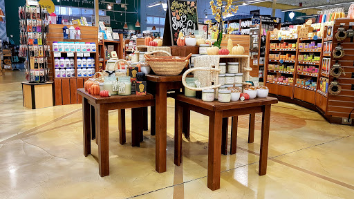 Grocery Store «Whole Foods Market», reviews and photos, 888 116th Ave NE, Bellevue, WA 98004, USA