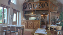 Atmosphère du Restaurant Les Cuisines du Moulin à Fierville-les-Mines - n°3