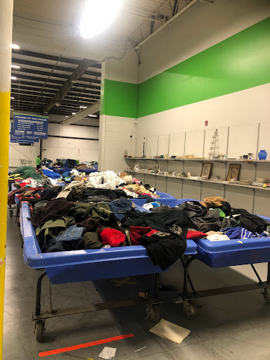 Thrift Store «Goodwill Outlet Center & Donation Center», reviews and photos, 3001 St Lawrence Ave, Reading, PA 19606, USA