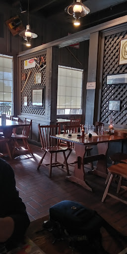 American Restaurant «Cracker Barrel Old Country Store», reviews and photos, 6055 Som Center Rd, Willoughby, OH 44094, USA
