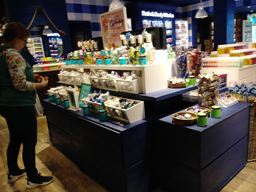 Shopping Mall «Roosevelt Field», reviews and photos, 630 Old Country Rd, Garden City, NY 11530, USA