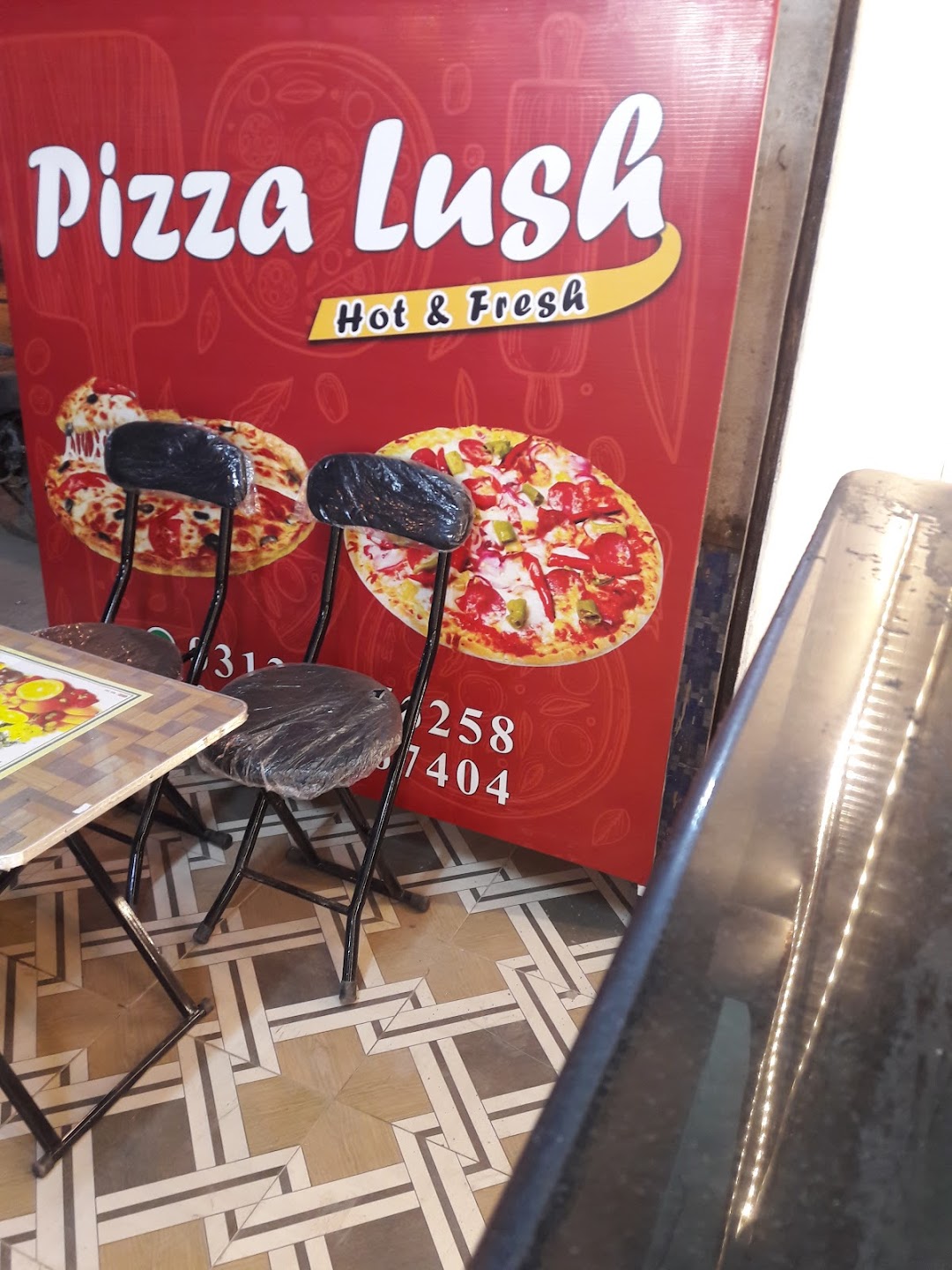 PIZZA LUSH