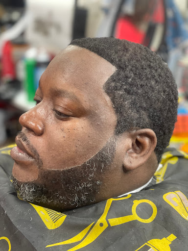 Barber Shop «Paradise Barber Shop», reviews and photos, 641 Broadway # A, Bayonne, NJ 07002, USA