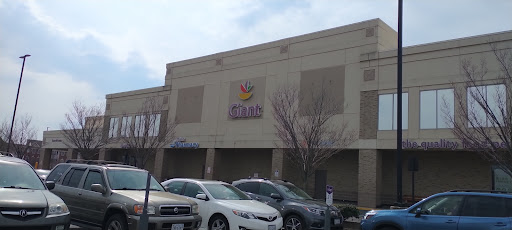 Supermarket «Giant», reviews and photos, 25050 Riding Plaza, Chantilly, VA 20152, USA