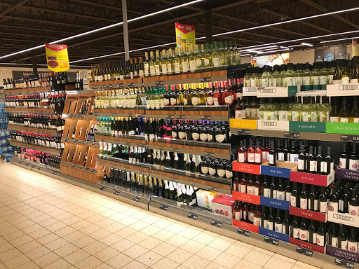 Supermarket «ALDI», reviews and photos, 4615 W Layton Ave, Greenfield, WI 53220, USA