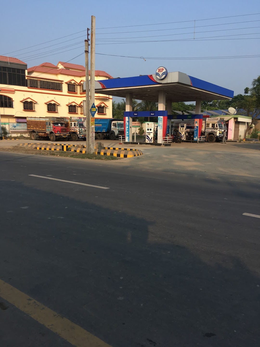 HP Petrol Pump Jamuna Service Centre