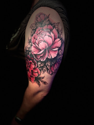 Explore lung cancer tattoo ideas, creative tattoo ideas in Rockland, available at Devoted Visions Ink.