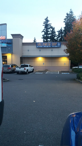 Thrift Store «South Hill Goodwill», reviews and photos, 12915 Meridian E, Puyallup, WA 98373, USA