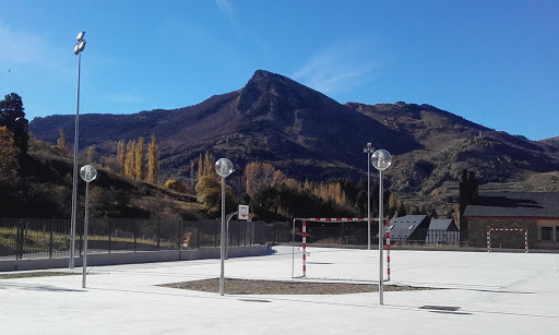 Escuela Infantil De Sallent De Gallego, Institución educativa pública en Sallent de Gállego,Huesca